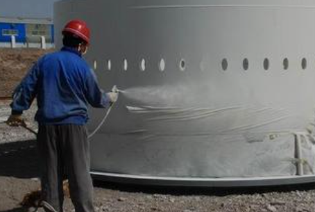 襄阳除锈喷漆翻新是恢复金属资产价值的